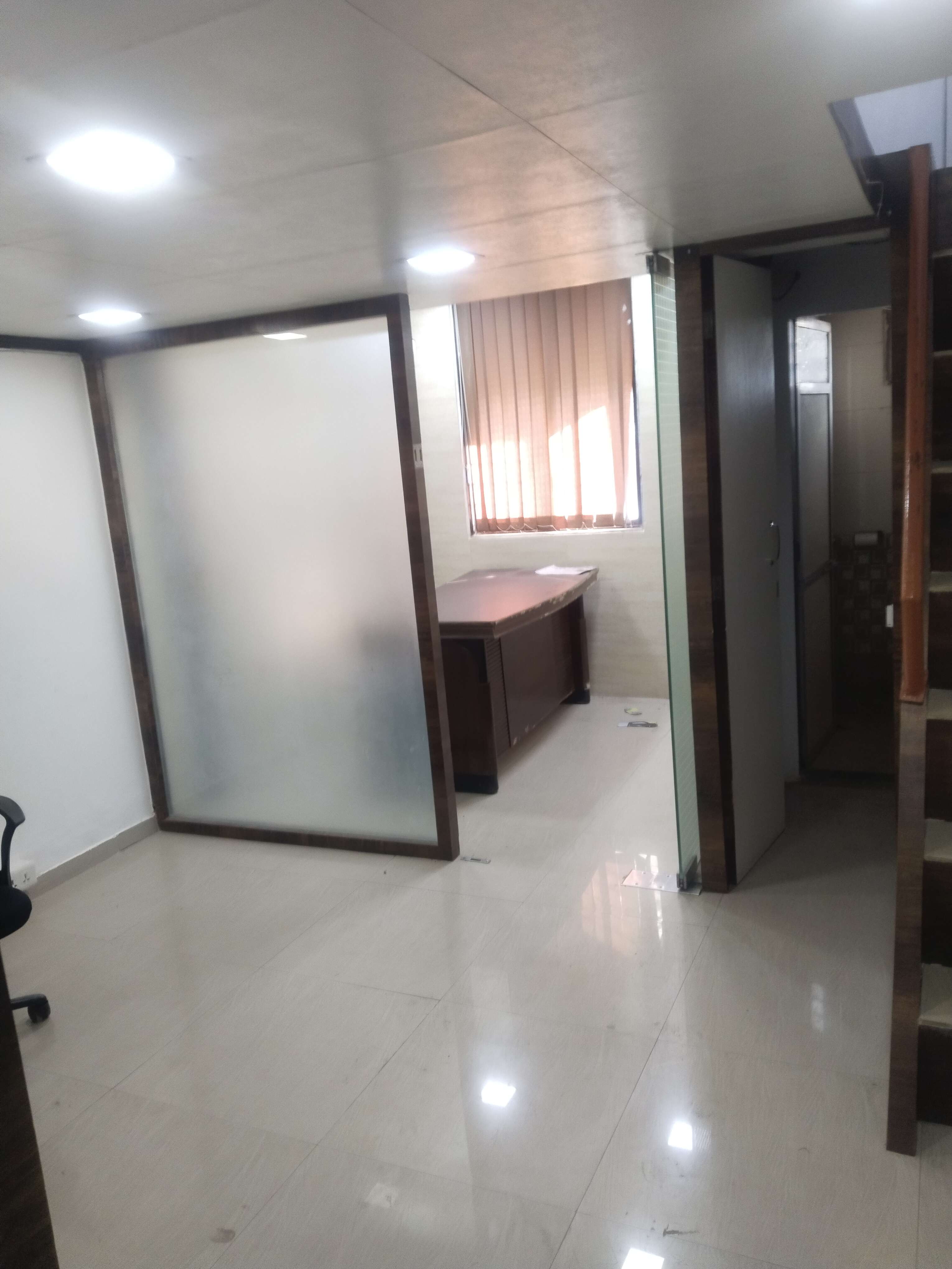 Rental Commercial Office Space 365 . in Stanford Plaza, Andheri West  Mumbai - 5142547