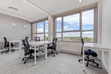 Office Space For Rent in Platinum Techno Park, Sector 30