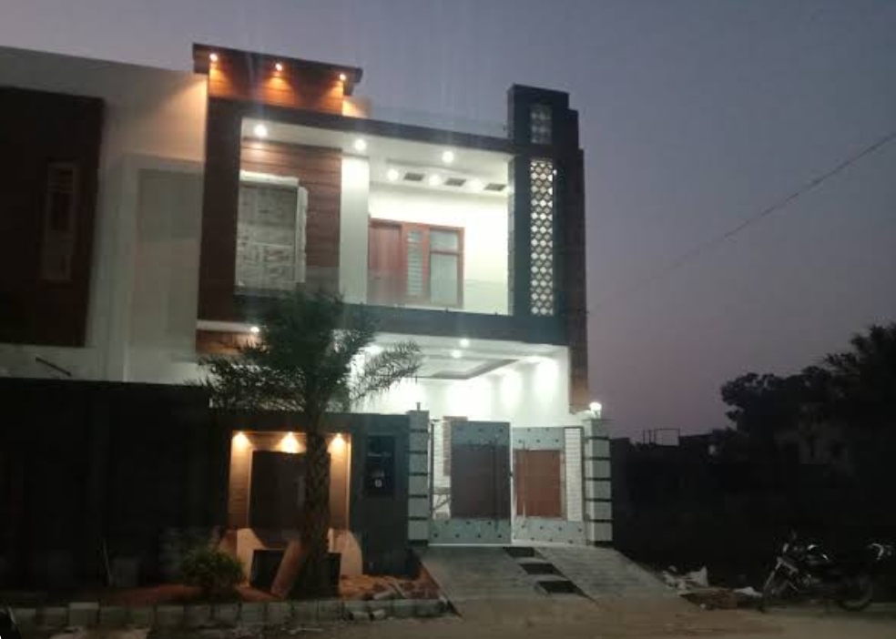 Resale 5 Bedroom 4500 Sq.Ft. Independent House in Green Avenue Amritsar