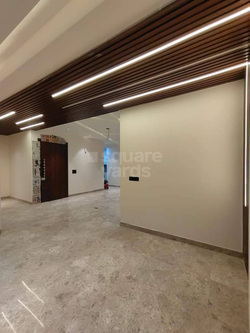 Resale 4 Bedroom 3420 Sq.Ft. Builder Floor in Mayfield Garden Gurgaon 5145951