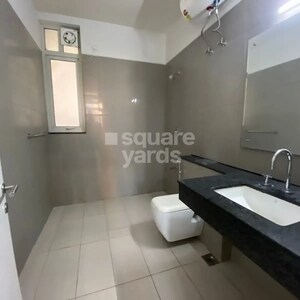Bathroom in 2 BHK Apartment at Ireo Victory Valley, Sector 67 – for Rent