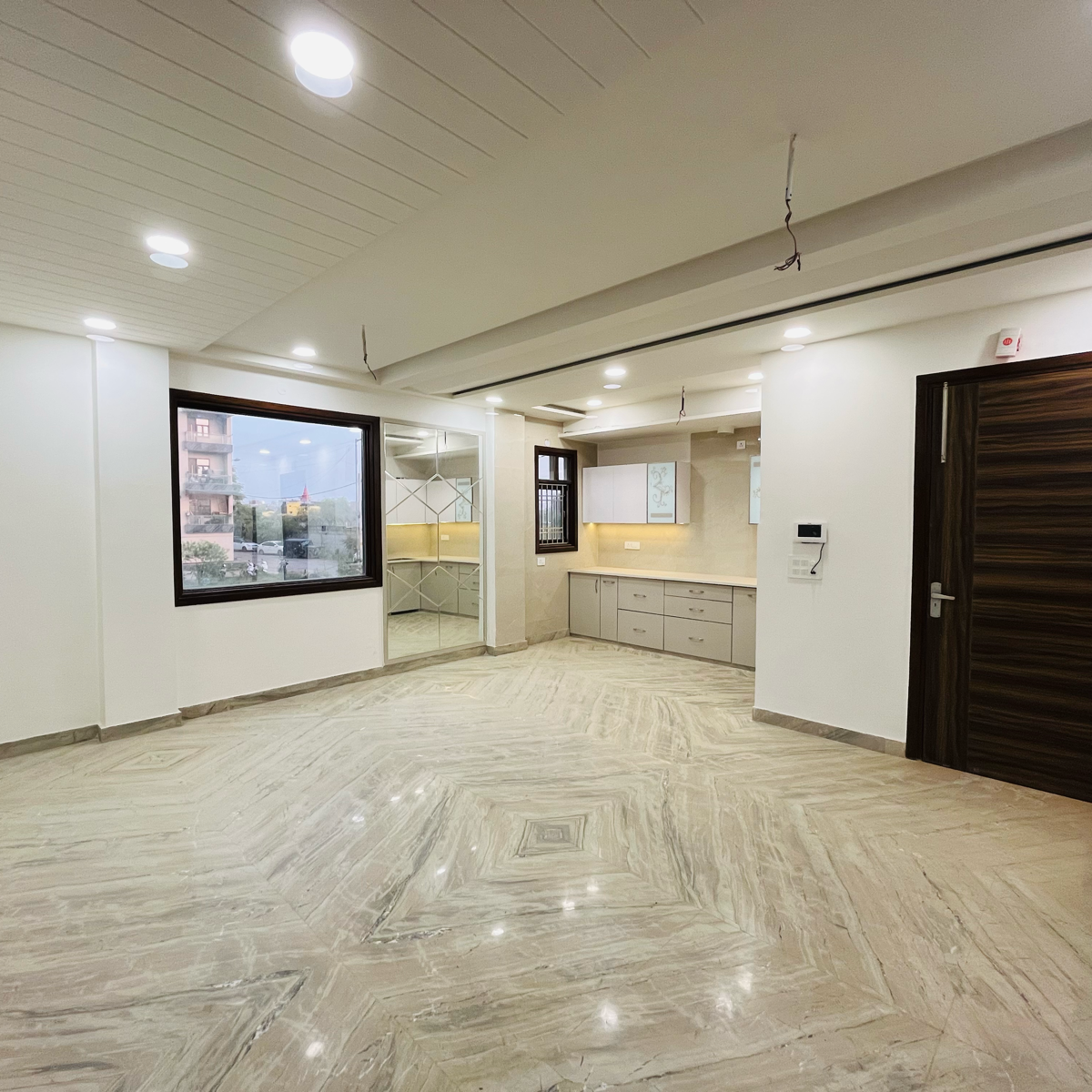 Rental 3 Bedroom 1100 Sq.Ft. Builder Floor in Rohini Sector 23 Delhi 5153890