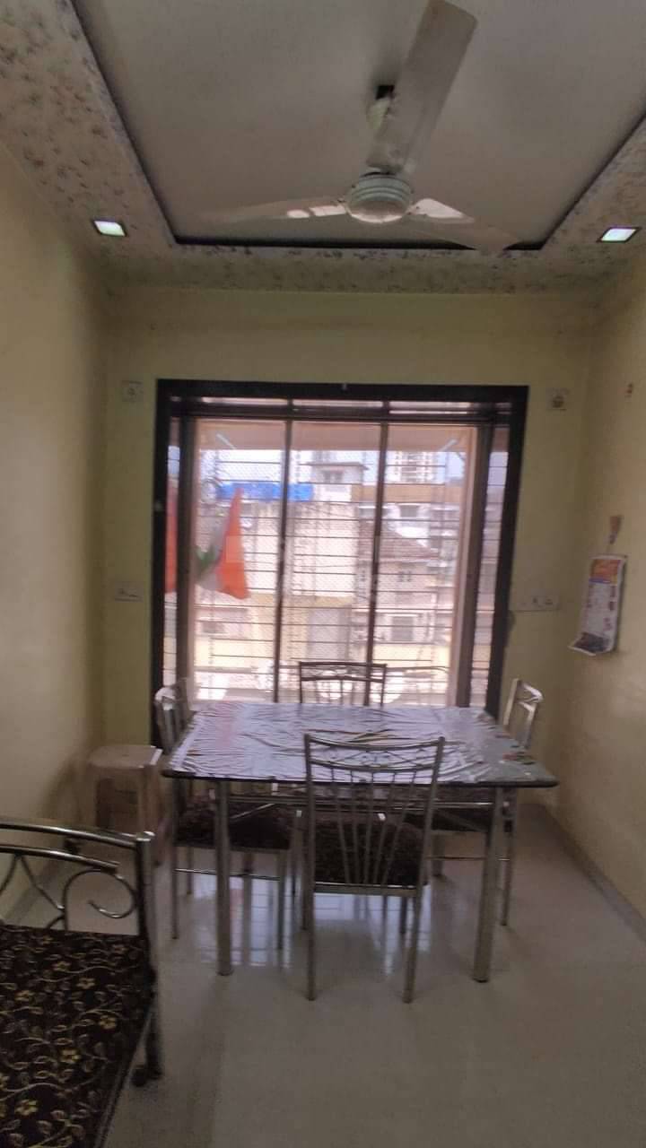 Rental 1 Bedroom 420 Sq.Ft. Apartment in Nikita Apartments Vakola