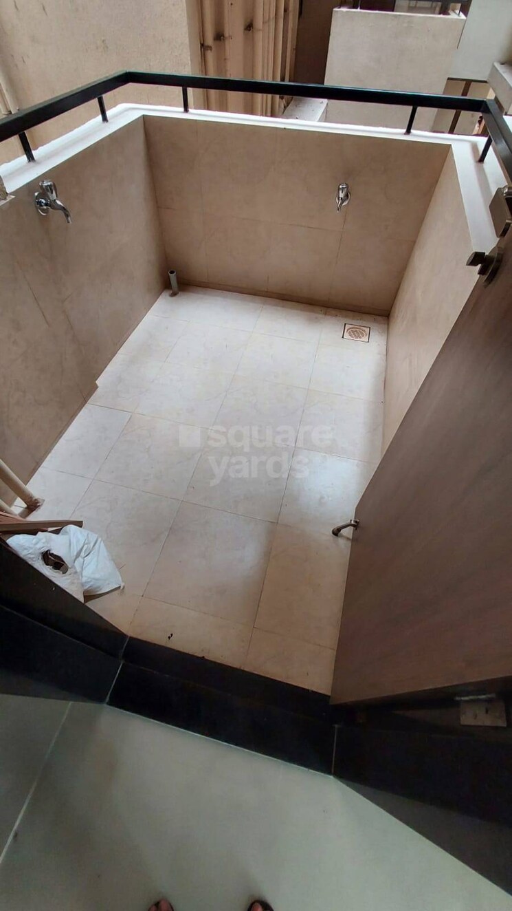 Balcony, vertical-alcinia 3 Bedroom 1500 Sq.Ft. Apartment In Mohammadwadi Pune 5162359