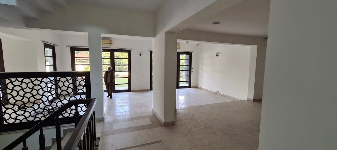 Resale 4 Bedroom 4750 Sq.Ft. Villa in Vipul Tatvam Villas, Sector 48 ...