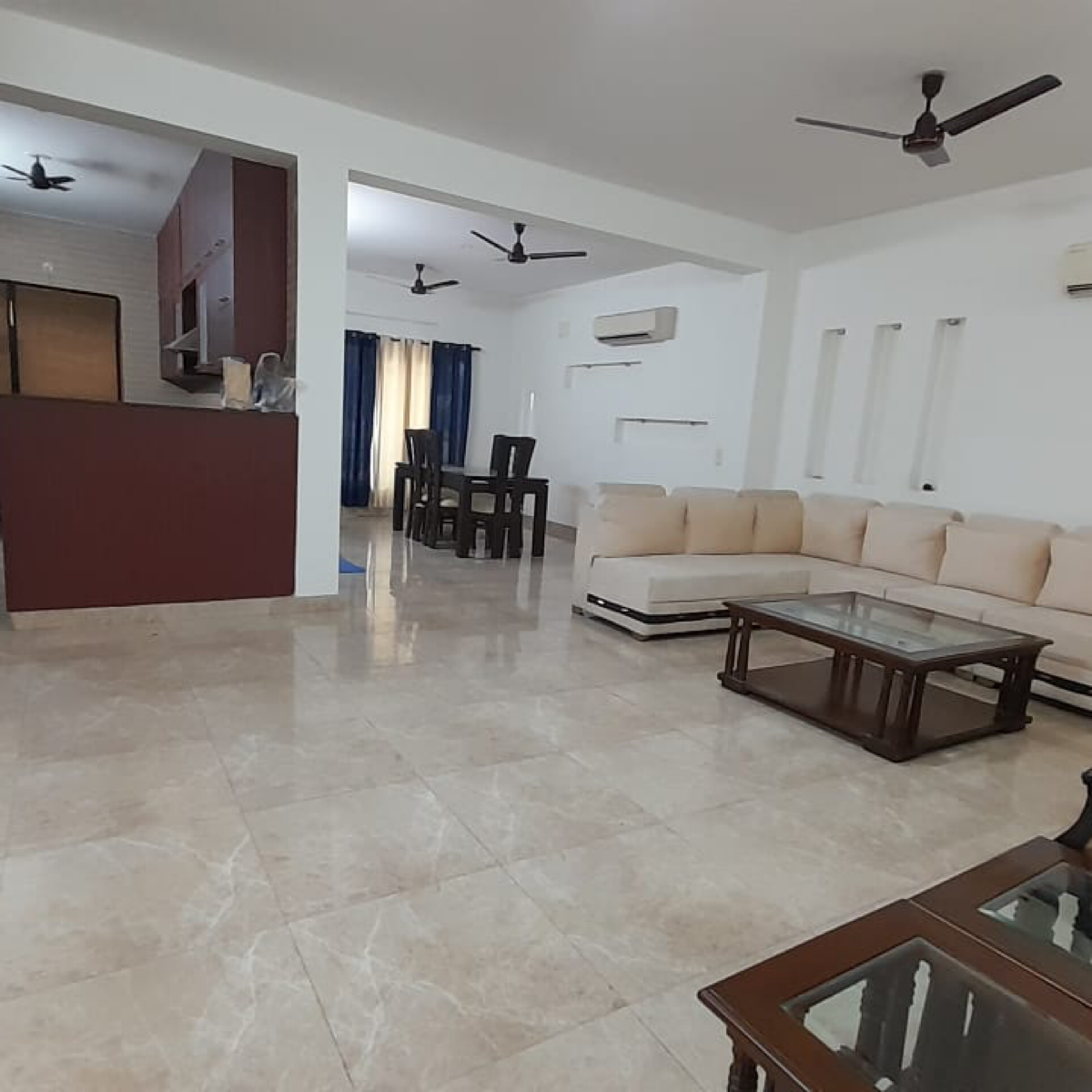 Rental 4 Bedroom 1718 Sq.Ft. Apartment in DLF The Belvedere Park