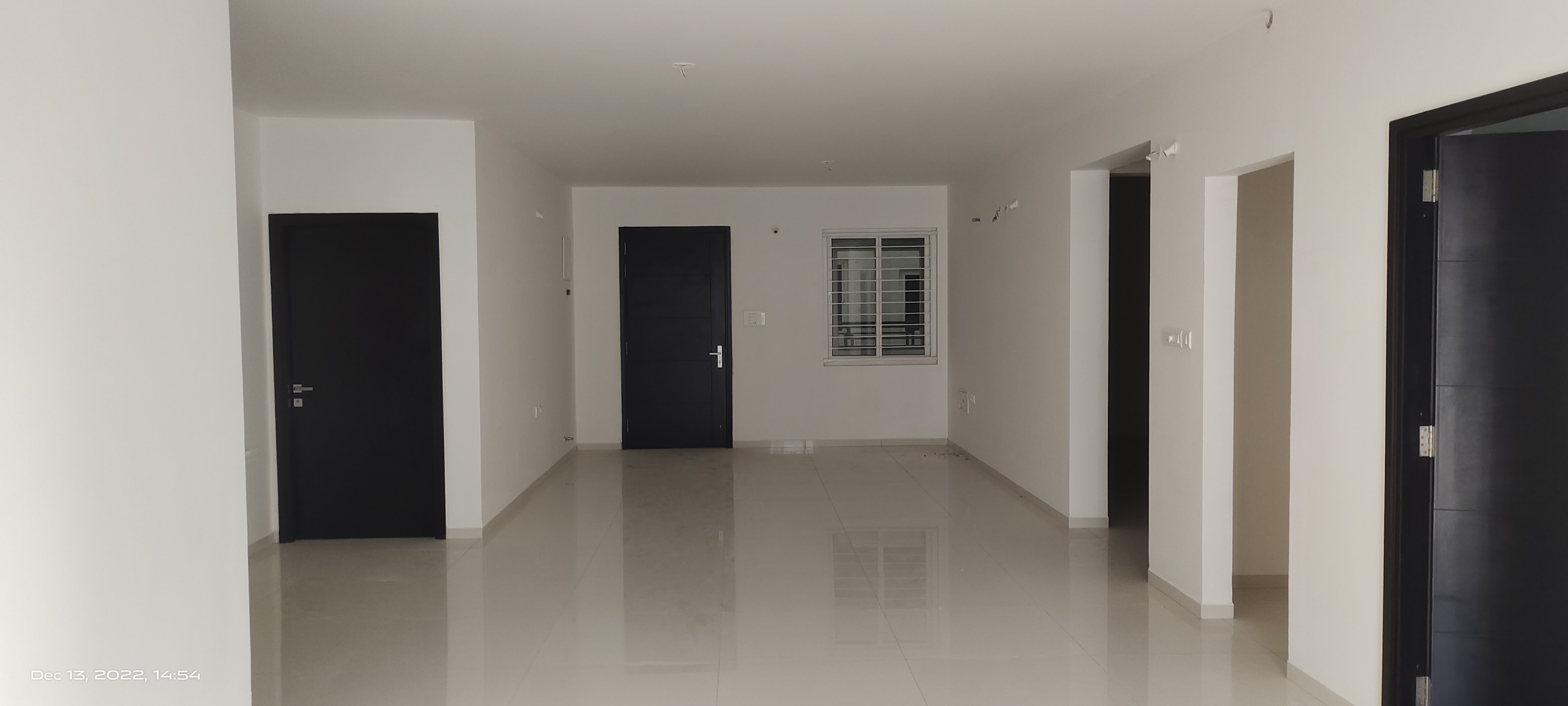 Resale 3 Bedroom 1610 Sq.Ft. Apartment in Rajapushpa Regalia, Kokapet