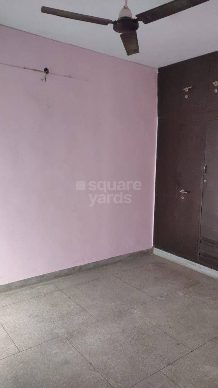 Resale 1 Bedroom 450 Sq.Ft. Apartment in DDA Shaheed Bhagat Singh ...