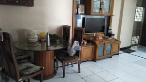 2 BHK Apartment For Sale in Thackers Apartments, Camp