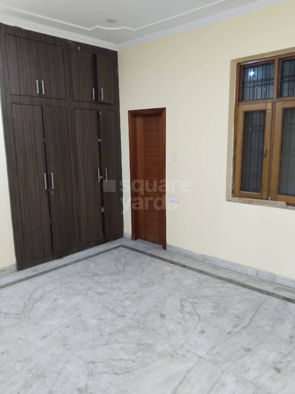 Rental 3 Bedroom 2152 Sq.Ft. Independent House in DLF Vibhuti Khand