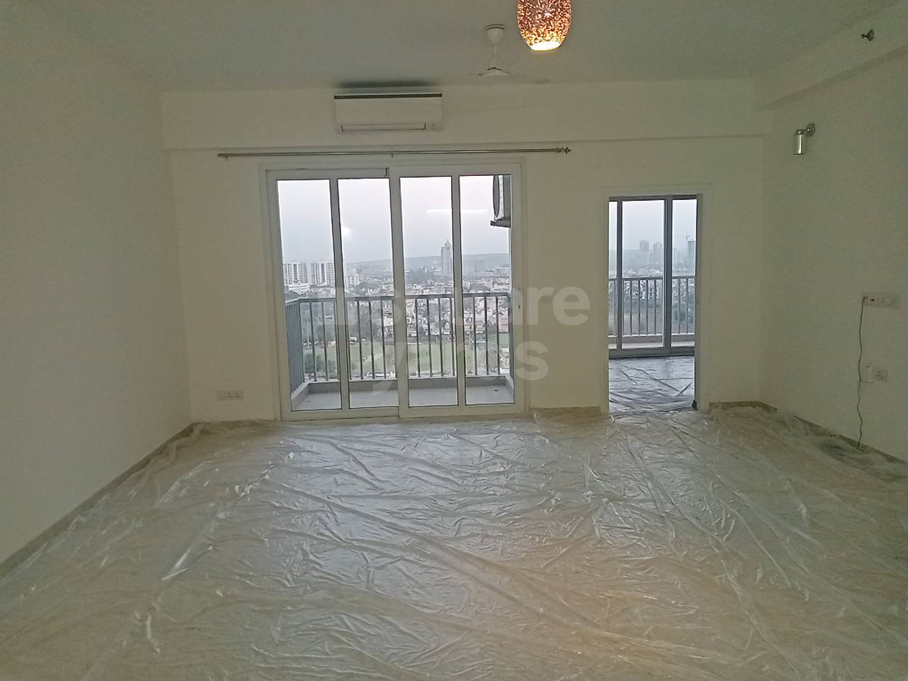 Rental 4 Bedroom 1975 Sq.Ft. Apartment in Emaar Emerald Floors Premier, Sector 65 Gurgaon 5782666