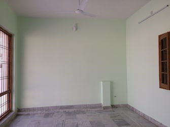 1 BHK Independent House For Rent in Bangla Bazar Lucknow  5189561