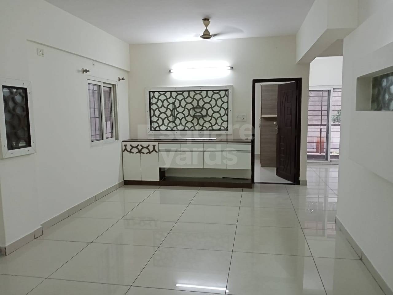 Rental 2 Bedroom 1300 Sq.Ft. Apartment in Garuda Star Field ...