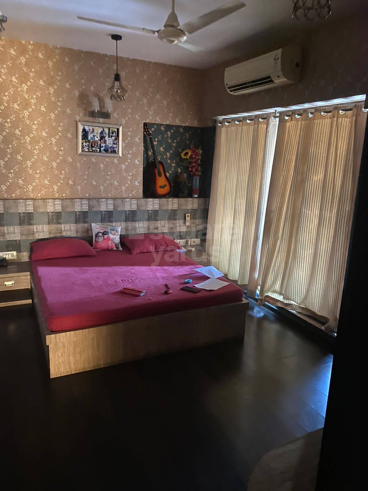 Resale 3.5 Bedroom 1450 Sq.Ft. Apartment in Bandra West Mumbai 5191896