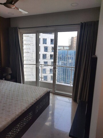 Bedroom in 2 BHK Apartment at Lodha Fiorenza, Goregaon East – for Rent