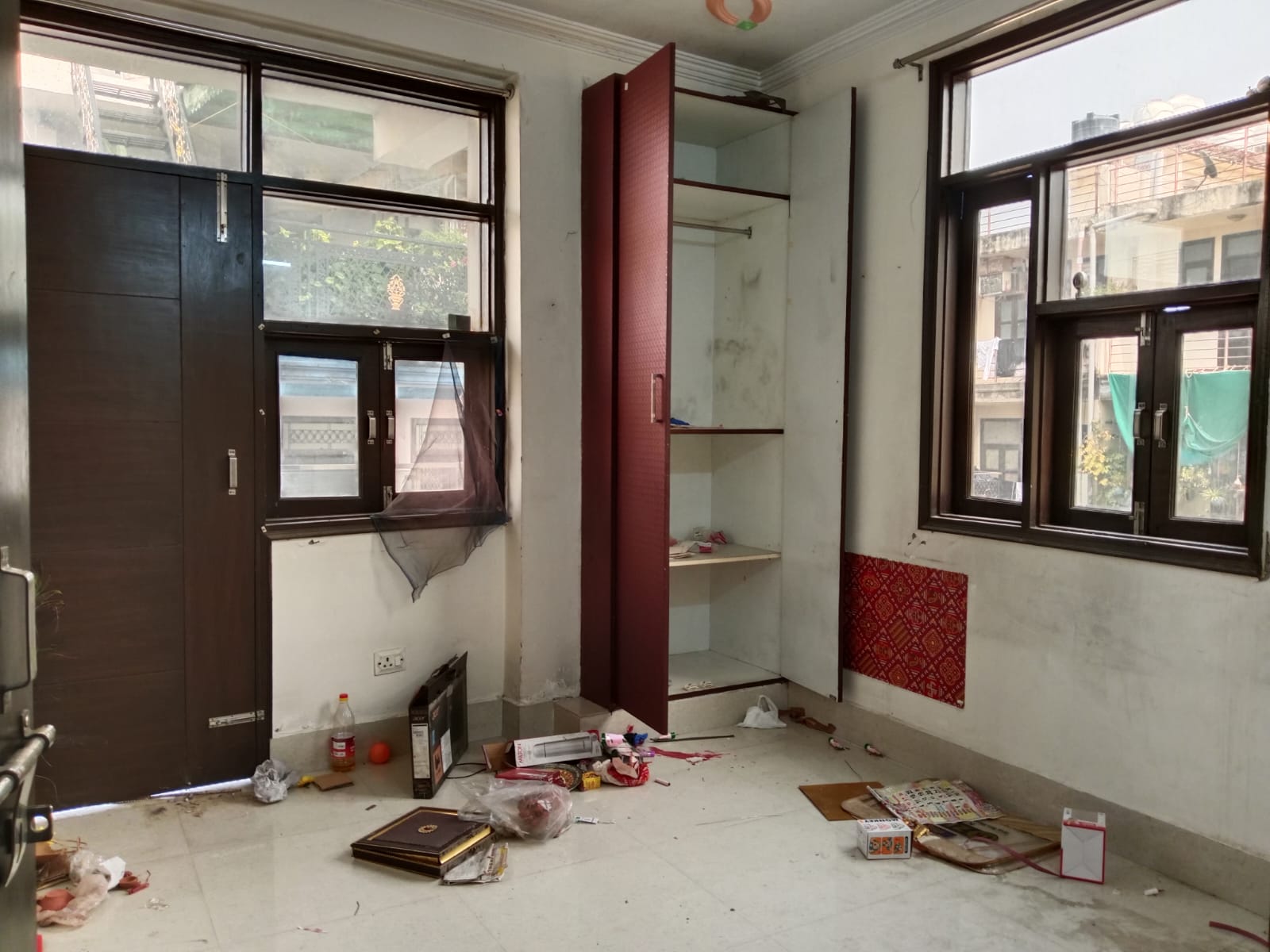 Rental 3 Bedroom 1300 Sq.Ft. Apartment in JVTS Gardens, Chattarpur