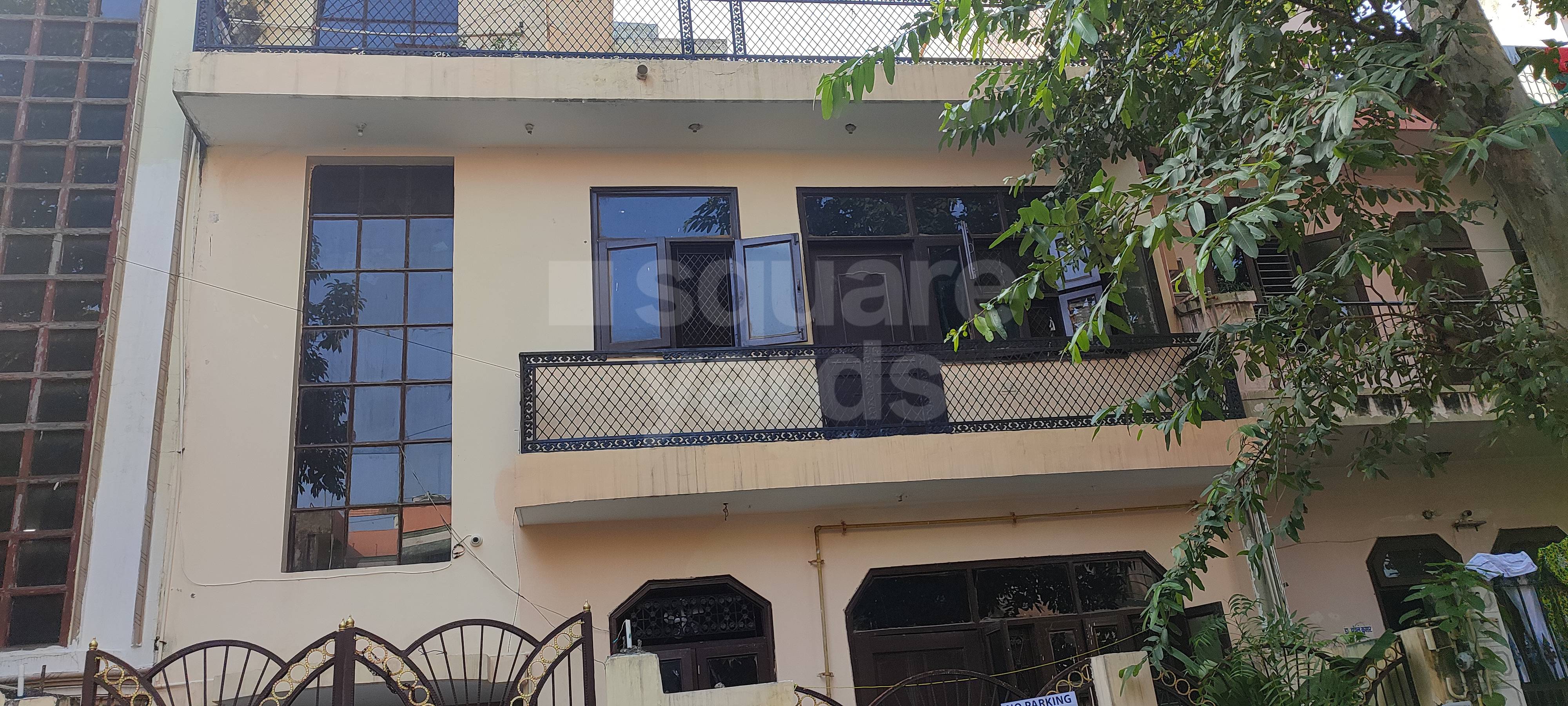 6 BHK Villa in Gn Knowledge Park 3, Greater Noida 6 BHK Villa in Gn