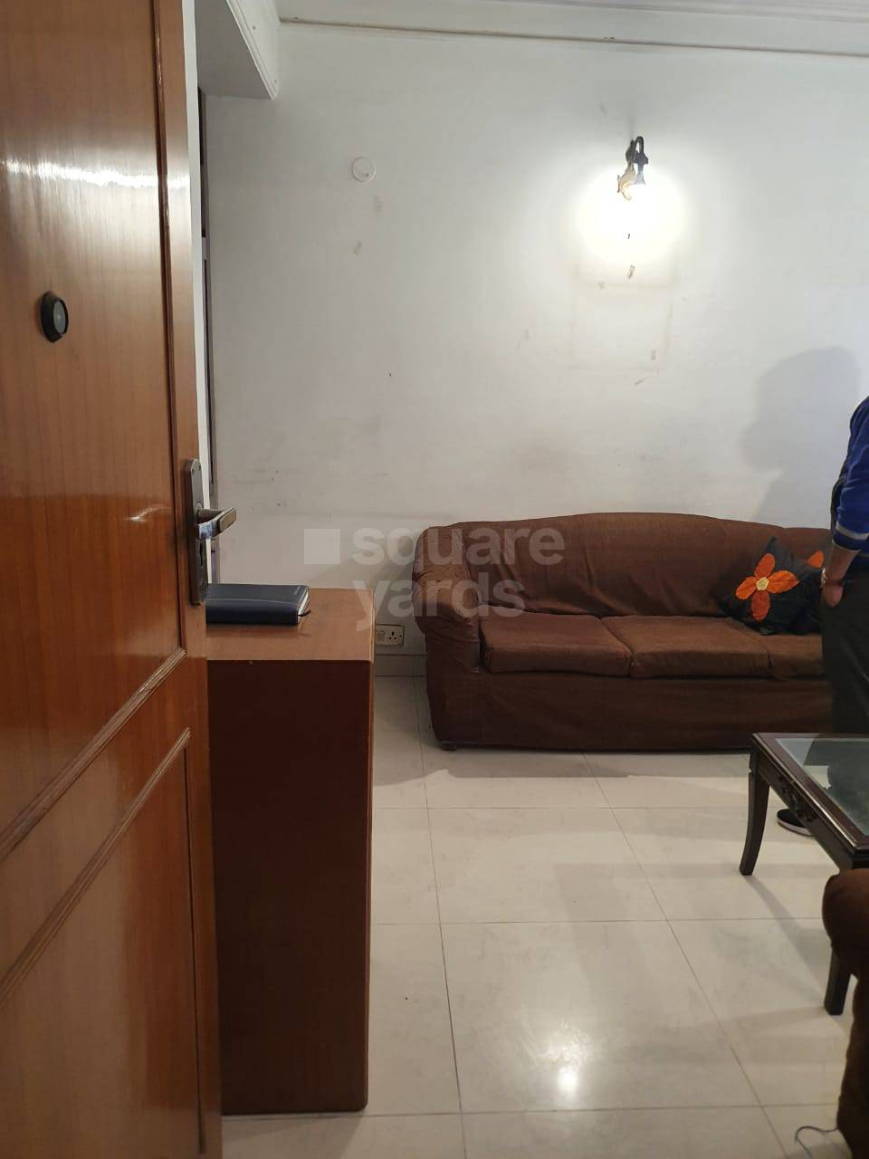 Resale 3 Bedroom 1350 Sq.Ft. Apartment in Shree Ganesh Apartments