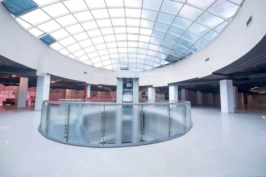 Rental Commercial Office Space 113 Sq.Ft. in Express Zone, Malad East