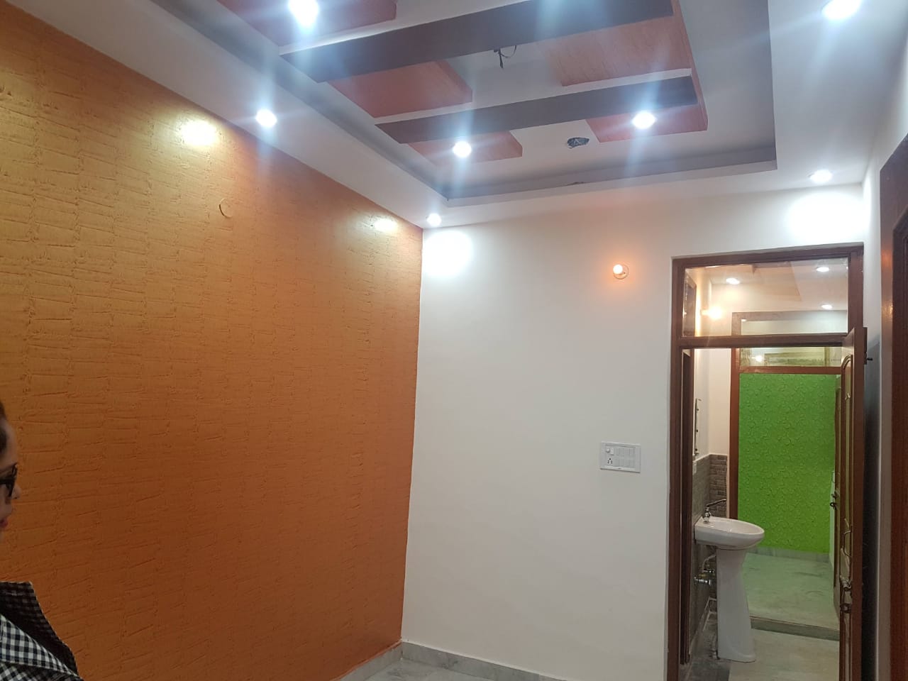 Rental 3 Bedroom 1355 Sq.Ft. Apartment in Gaurs Cascades, Raj Nagar