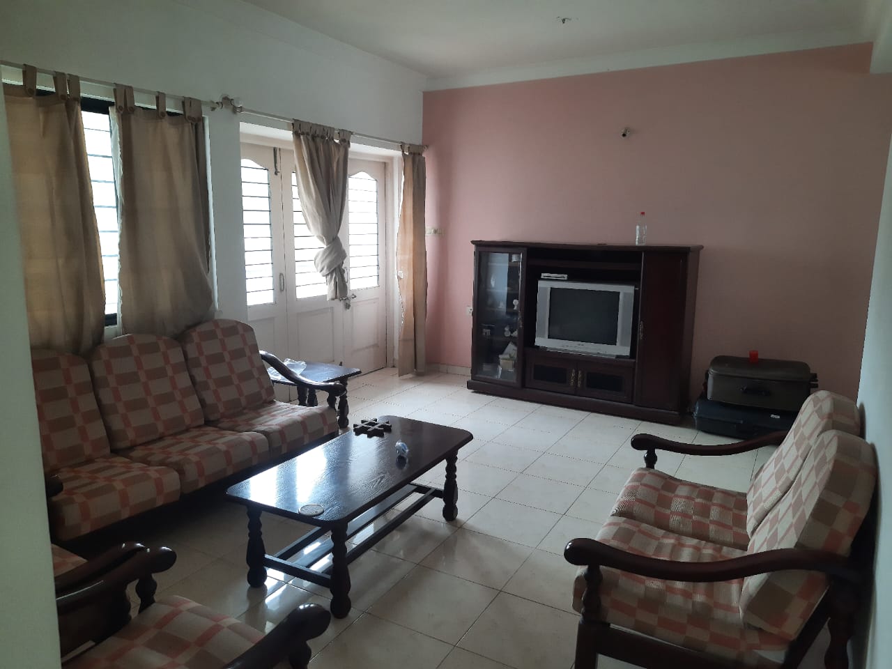 Resale 3 Bedroom 1600 Sq.Ft. Apartment in Rohan Garima Phase II