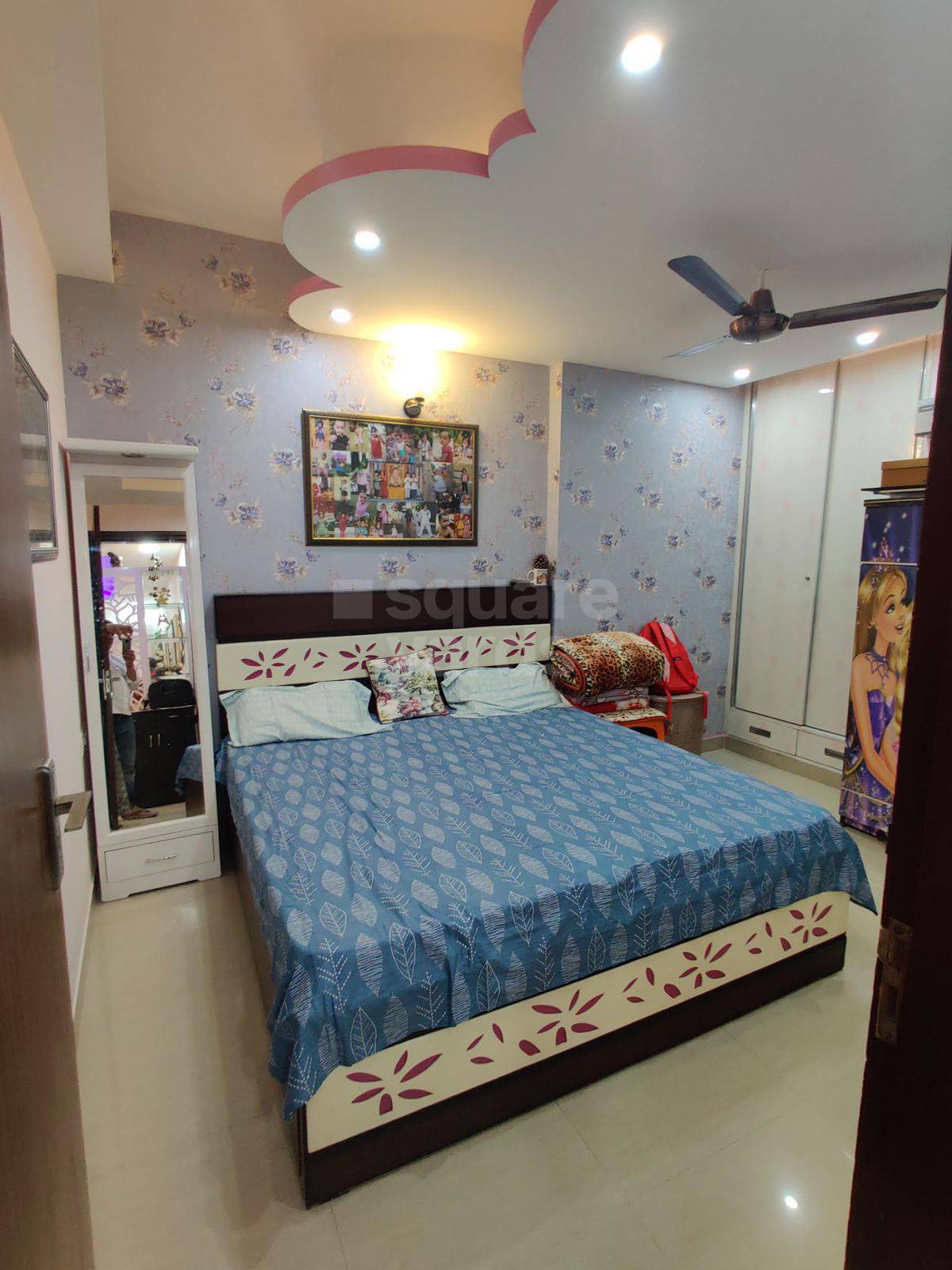 Rental 4 Bedroom 3000 Sq.Ft. Apartment in Raheja Atlantis, Sector 31