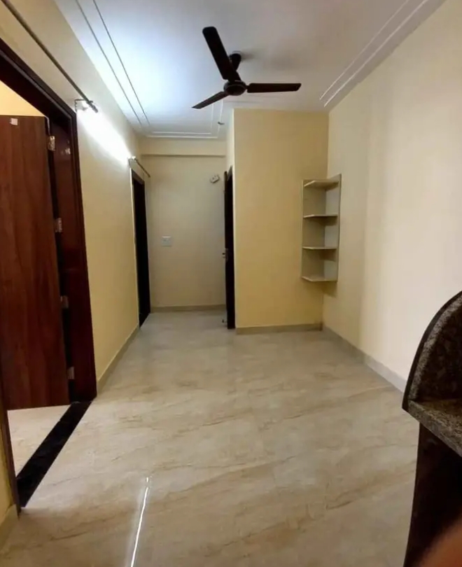 Rental 2.5 Bedroom 1365 Sq.Ft. Apartment in Sikka Kaamna Greens, Sector 143 Noida 5210134