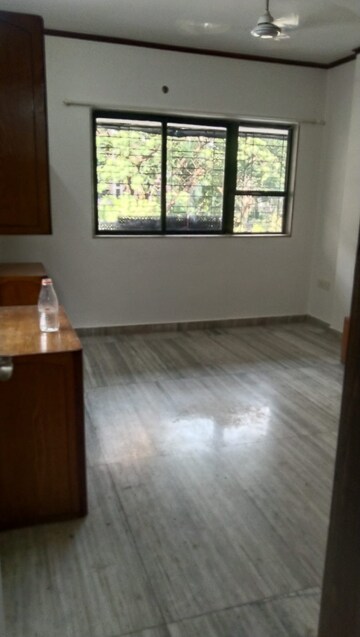 Attached Bathroom in 2 BHK Apartment at Indradarshan II, Oshiwara – for Rent