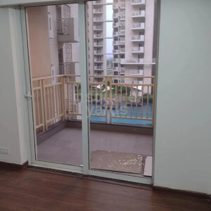 Room in 2 BHK Apartment at Emaar MGF The Palm Drive Studios, Sector 66 – for Rent