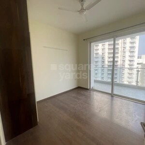 Room in 3 BHK Apartment at M3M Merlin, Sector 67 – for Rent