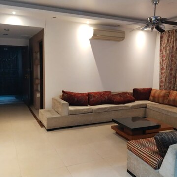 Living Room in 3 BHK Apartment at Orchid Petals, Sector 49 – for Rent
