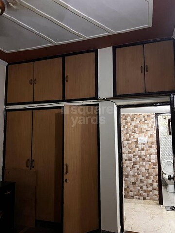 Room in 2 BHK Builder Floor at Housing Board Colony, Sector 31 – for Rent