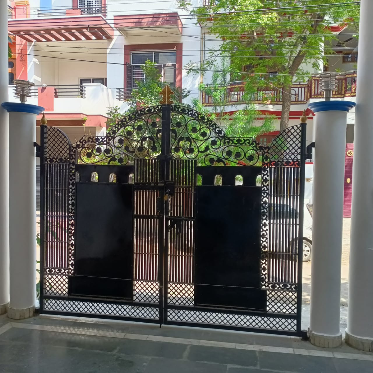 Rental 2 Bedroom 2250 Sq.Ft. Apartment in Manak Nagar Lucknow 5218094