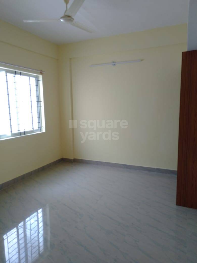 Rental Commercial Office Space 1600 Sq.Ft. in Novel MSR Park