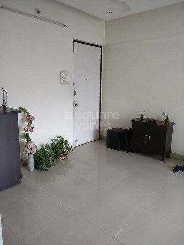 Room in 3 BHK Apartment at Cbd Belapur Sector 15 – for Rent