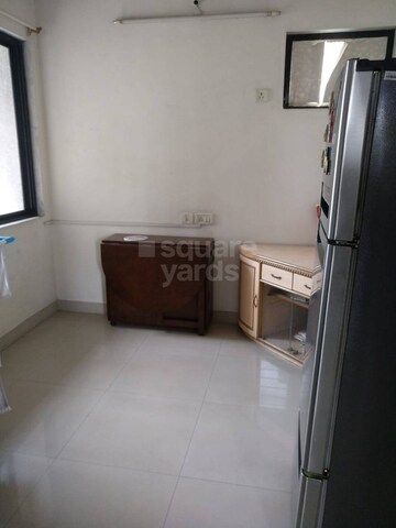 Room in 3 BHK Apartment at Cbd Belapur Sector 15 – for Rent