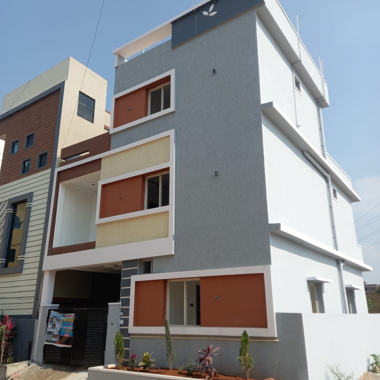 Resale 4 Bedroom 2550 Sq.Ft. Independent House in Kothapet Hyderabad
