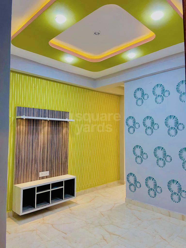 Resale 3 Bedroom 900 Sq.Ft. Builder Floor in Bhajanpura Delhi 5224709