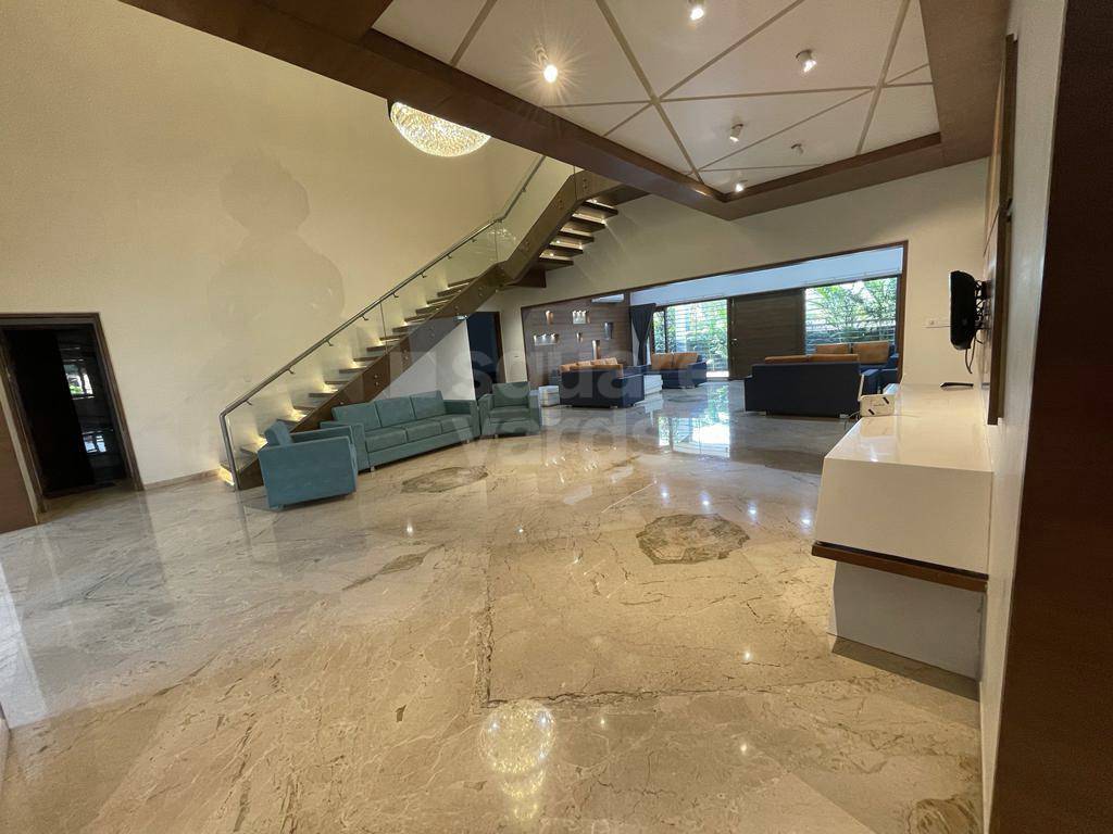 Resale 6 Bedroom 1350 Sq.Ft. Independent House in Science City