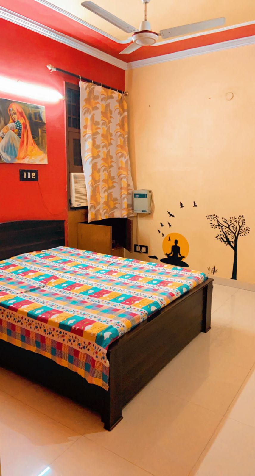 Resale 2 Bedroom 1300 Sq.Ft. Builder Floor in Housing Board Colony