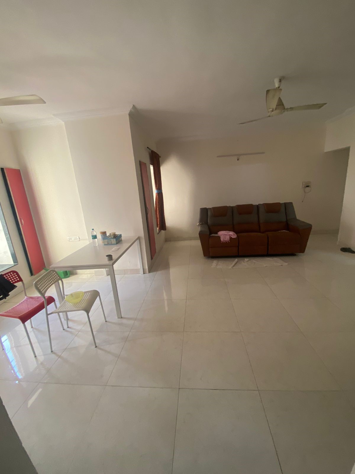 2 BHK + Study Room Apartment For Sale in Manikchand Malabar