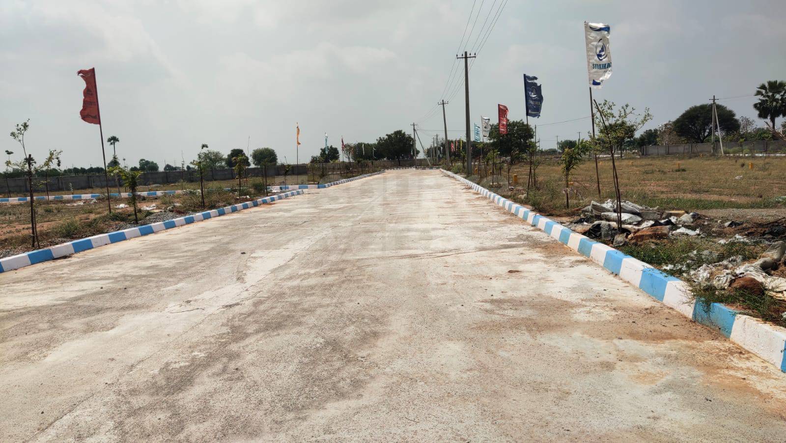 Resale 200 Sq.Yd. Plot in Narsingi Hyderabad 5243545