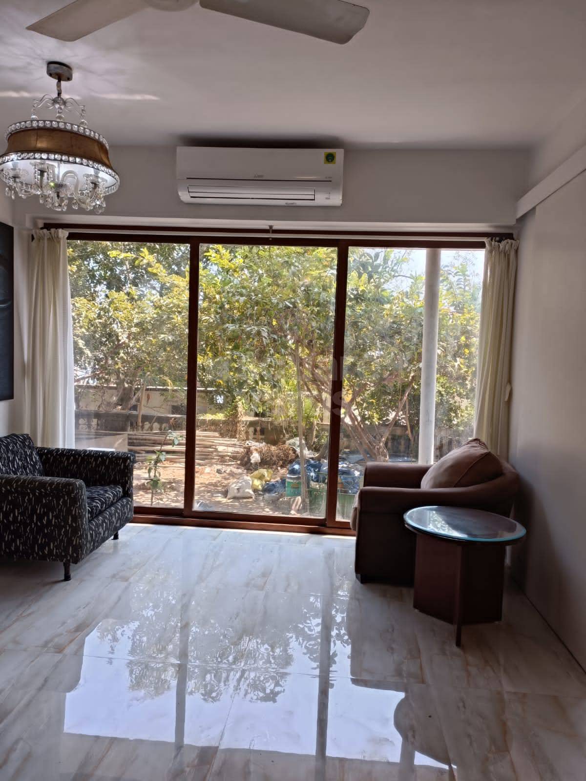 Resale 3 Bedroom 1400 Sq.Ft. Apartment in Walkeshwar Mumbai 5246374