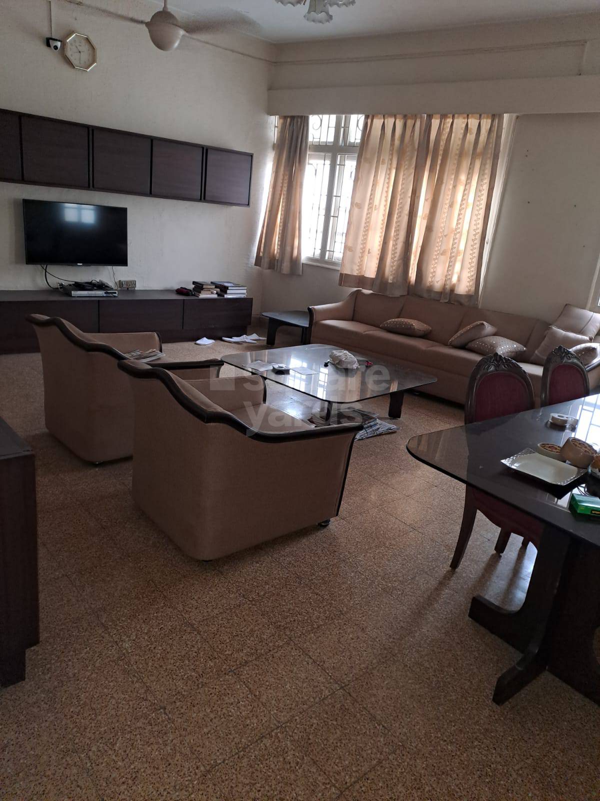 Rental 1.5 Bedroom 600 Sq.Ft. Apartment in Nepean Sea Road Mumbai 5246523