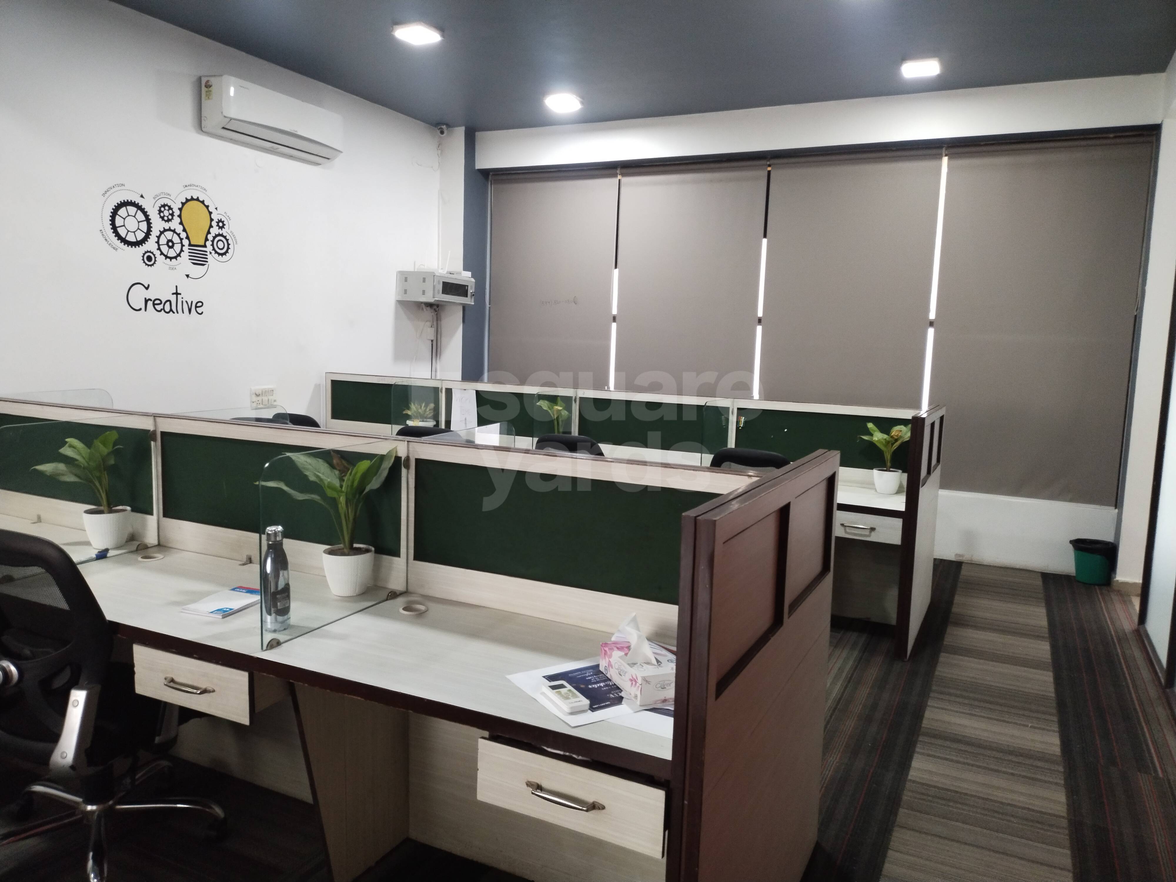 rental-commercial-office-space-200-sq-yd-in-udyog-vihar-phase-4