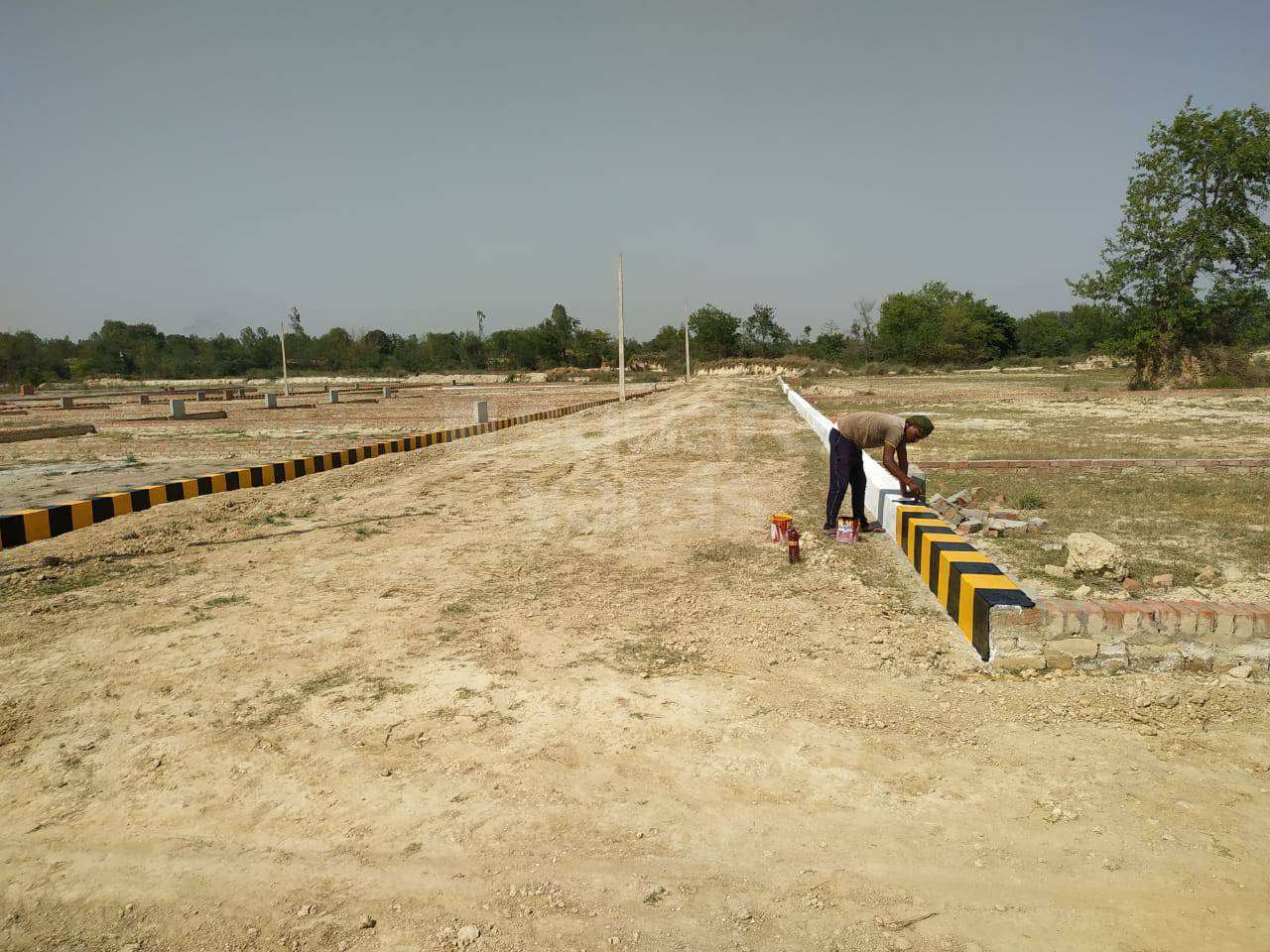 Resale 1000 Sq.Ft. Plot in Lalbagh Lucknow 5257173