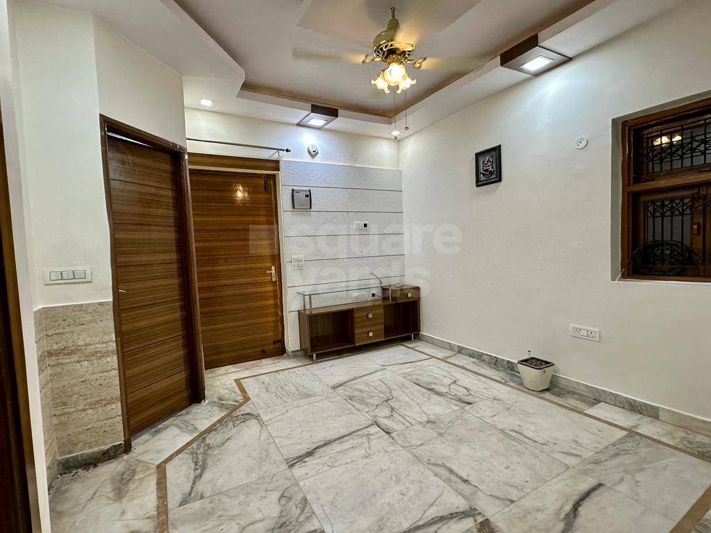 Rental 2 Bedroom 350 Sq.Yd. Independent House in Sector 46 Faridabad