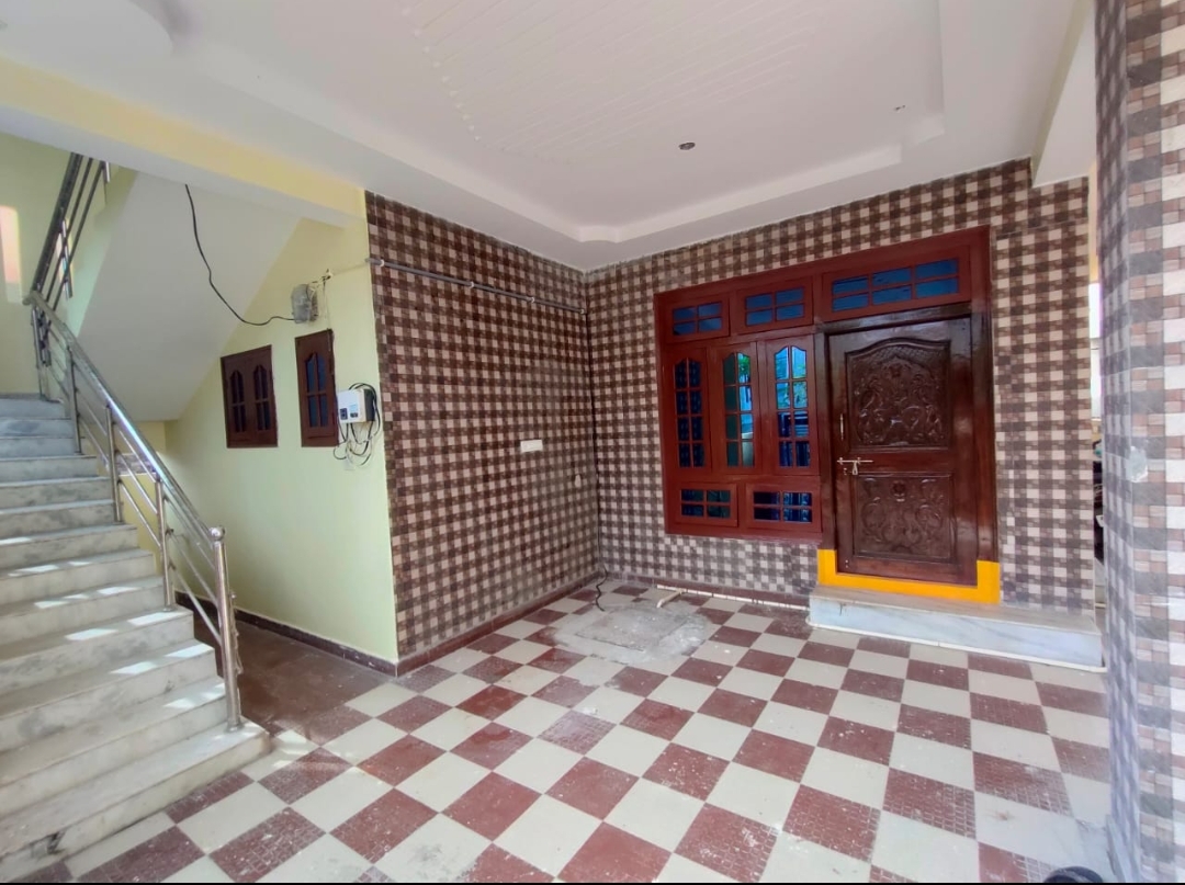 594+ Independent House near RM Hospital, Beeramguda Hyderabad for Sale