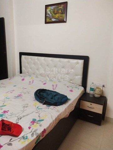 Room in 1.5 BHK Apartment at Sankalp Suparshwa Garden City Apartments, Ajmer Road – for Rent