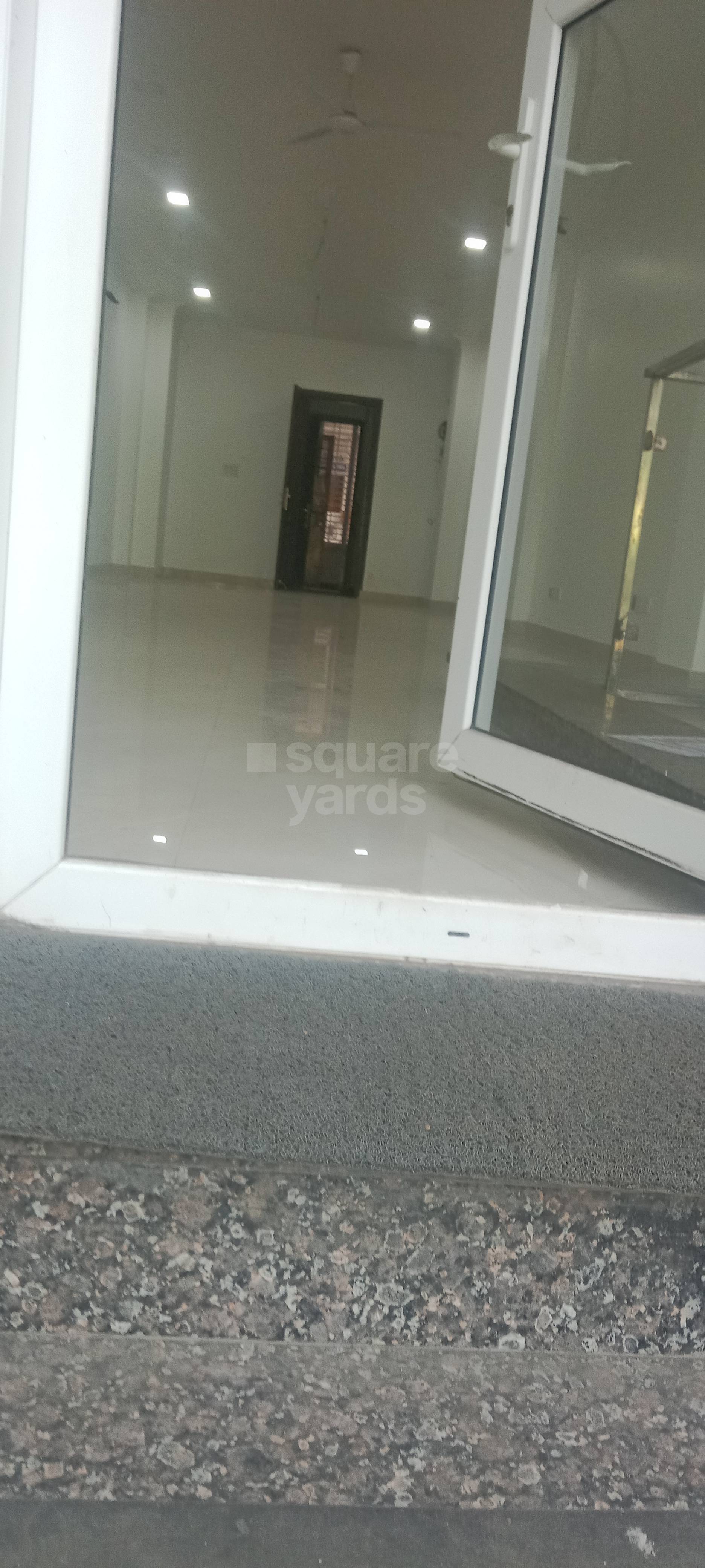 Rental Commercial Office Space 820 Sq.Ft. in Jangpura Delhi 5265968